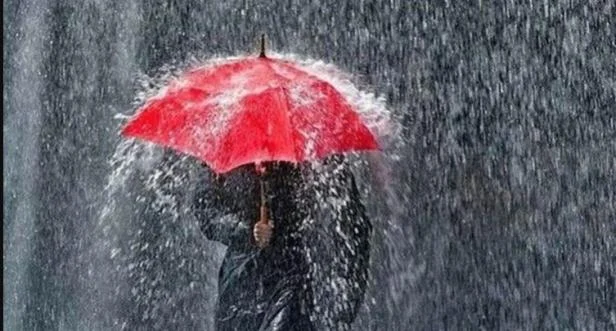  Waspada Cuaca Ekstrem di Masa Peralihan: BMKG Imbau Masyarakat Sumbar Siaga Bencana Hidrometeorologi